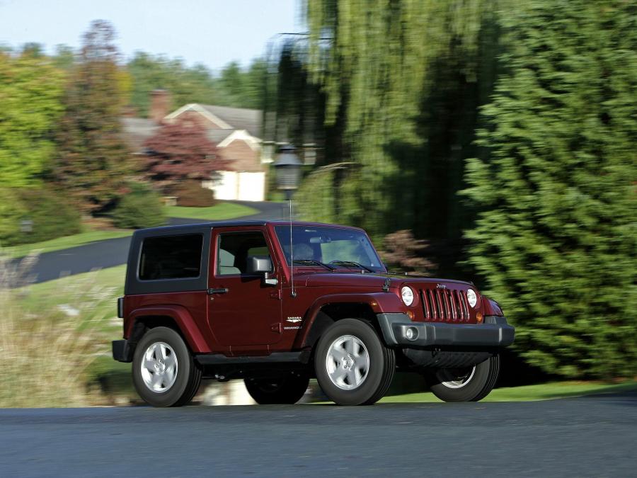  Jeep Wrangler Sahara 2006 года  (фото 8 из 34)